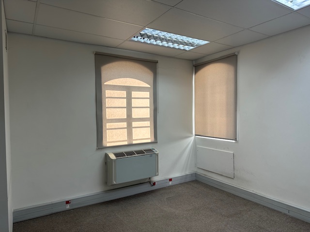 To Let Commercial Property for Rent in Jamestown Western Cape